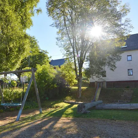 Warm In A Small With Cosy Beer Garden And Small Brown Cafe Apartment Meisburg